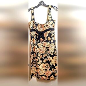 Vintage Maggie London Knee Length Fitted Floral Square Neck Sheath Dress.